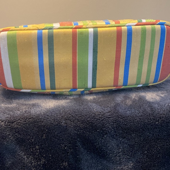 Vera Bradley purse and matching wallet in like new condition - Picture 2 of 8